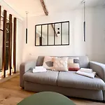B066 Studio Design A 5 Mn De La Plage