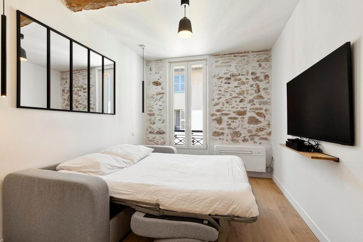 B066 Design A 5 Mn De La Appartement